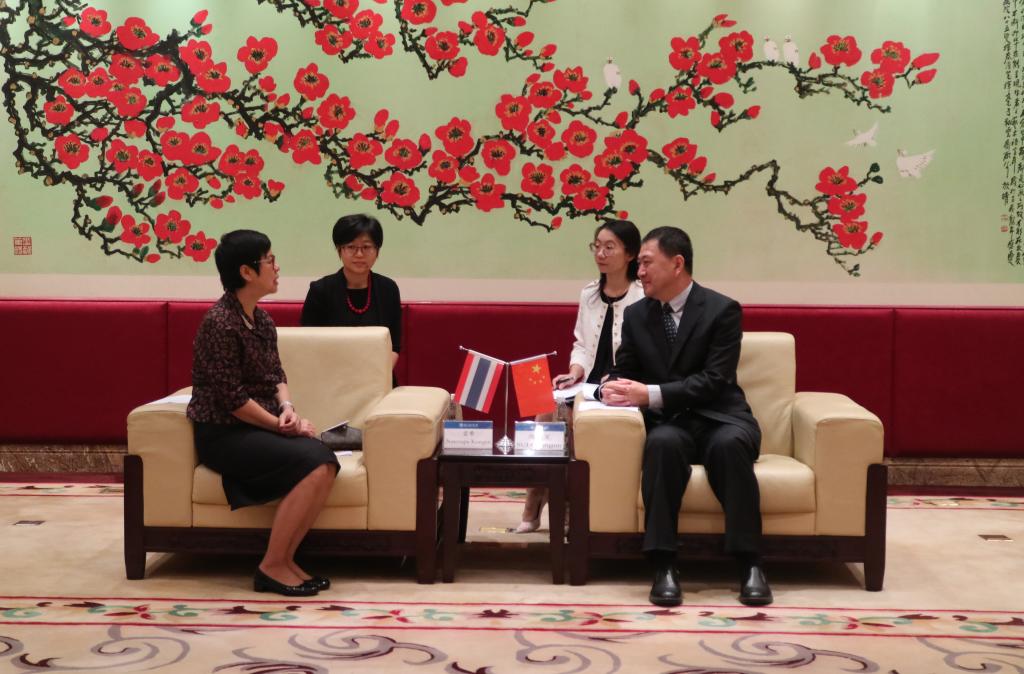 20201117泰国驻广州总领事来访-会谈.jpg 20201117泰国驻广州总领事来访-会谈.jpg